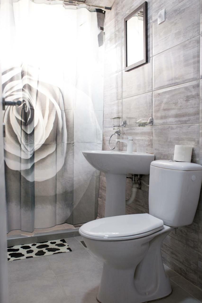 Auberge de jeunesse La Casa à Ni Extérieur photo